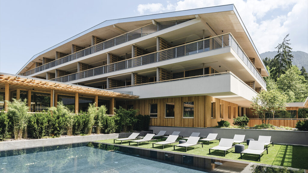 01-realizzazione grandi cucine professionali per hotel Sensoria Dolomites by H44Team