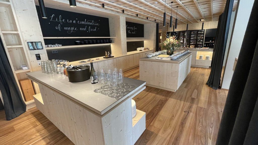 02-realizzazione grandi cucine professionali per hotel Sensoria Dolomites by H44Team