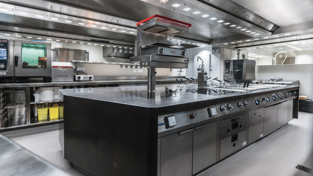 04-consulenza cucine per alberghi hotel gardena by H44Team