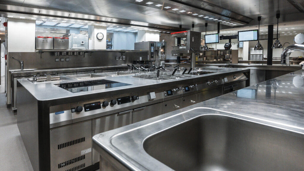 05-consulenza cucine per alberghi hotel gardena by H44Team