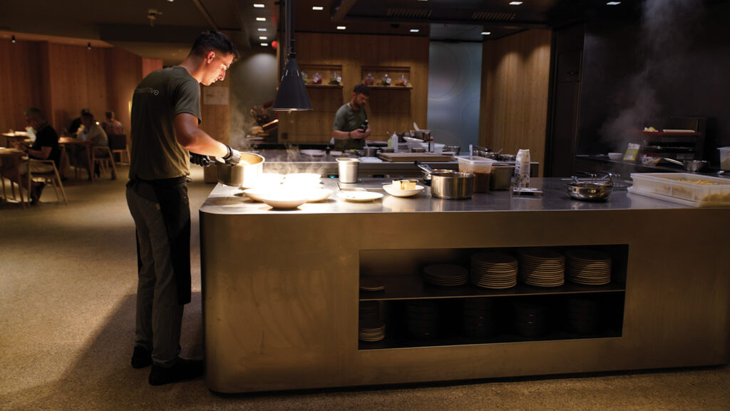 09-progettazione grandi cucine resort di lusso OLM Natural Escape by h44team